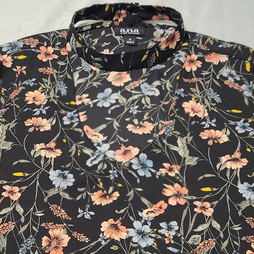 a.n.a‎ Floral Choker Neck Blouse Women Small Black Bell Sleeve Cutout Top